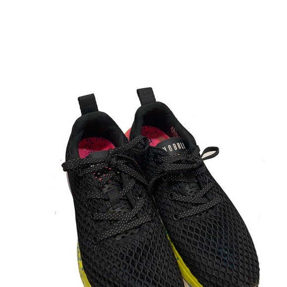 7 / NOBULL Neon Glitch Mesh Runner sneakers - Picture 5 of 7